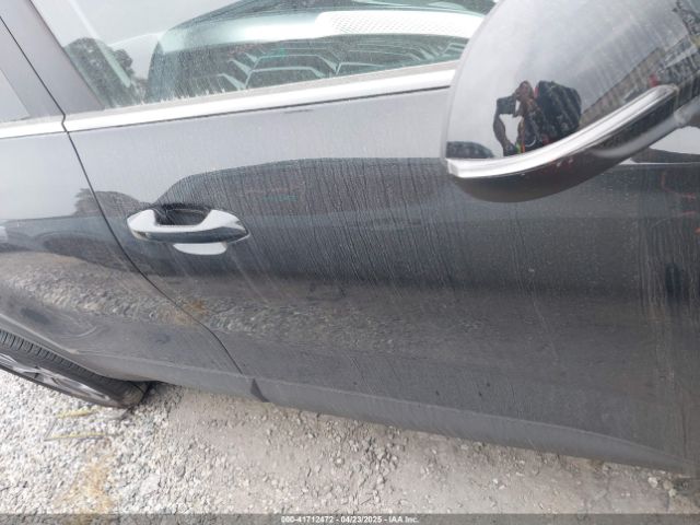KNDEU2AA3R7640382 KIA SELTOS S
