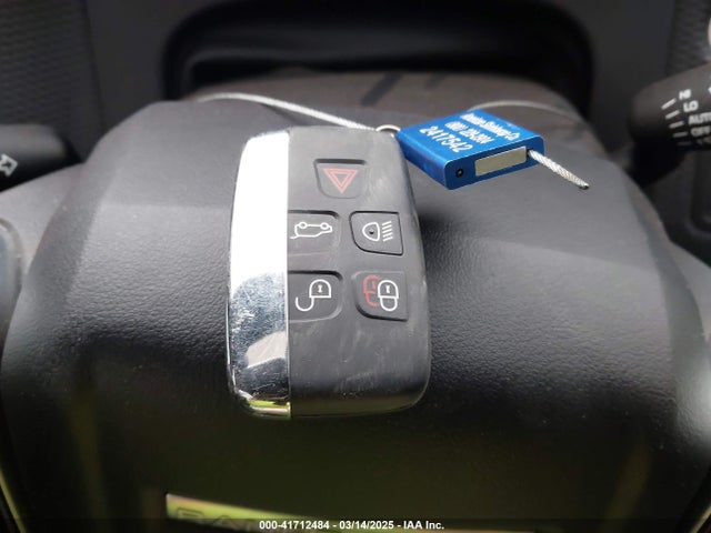 Land Rover aj20p 2019 SALYA2EXXKA217238 Image 11