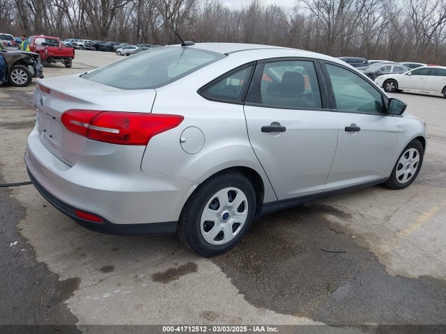 1FADP3E29GL393570 Ford FOCUS S