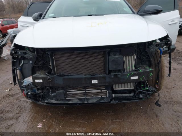 KM8JECA12NU027890 Hyundai Tucson Hybrid Limited