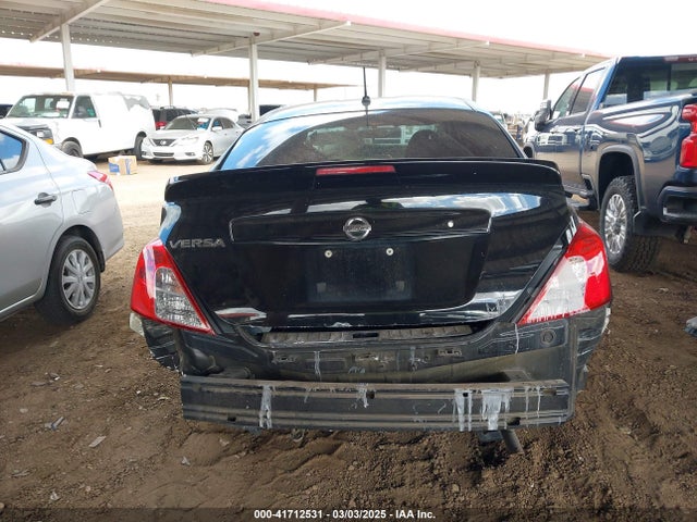 3N1CN7AP6JL803230 Nissan Versa 1.6 S+