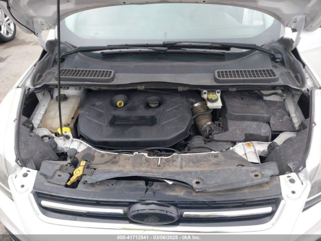 1FMCU9J91FUA48736 Ford Escape Titanium