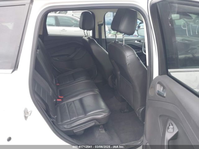 1FMCU9J91FUA48736 Ford Escape Titanium
