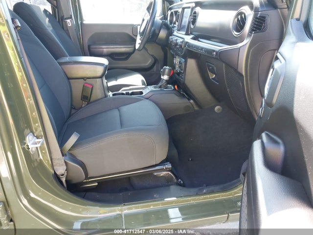 1C4HJXDG2MW814413 Jeep Wrangler Unlimited Sport S 4x4