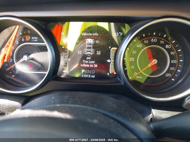 1C4HJXDG2MW814413 Jeep Wrangler Unlimited Sport S 4x4