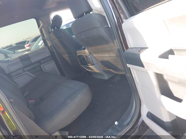 1FTEW1CP8JKC49400 Ford F-150 Xl