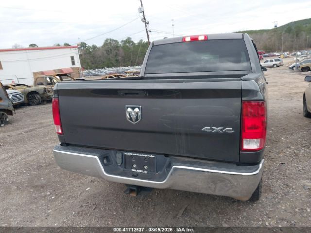 1C6RR7KTXKS742935 RAM 1500 Classic Tradesman  4x4 5'7 Box