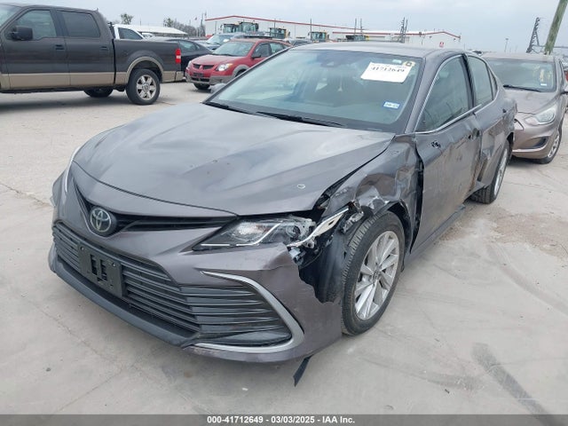 4T1C11AK6RU850099 Toyota CAMRY LE