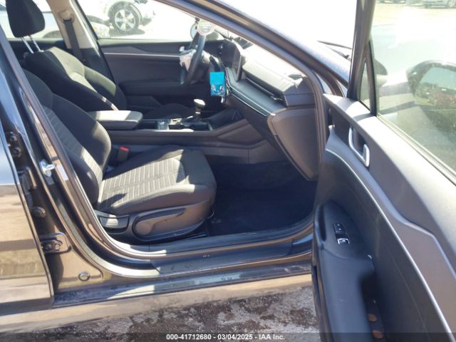 KNAG24J72S5284519 KIA K5 LXS