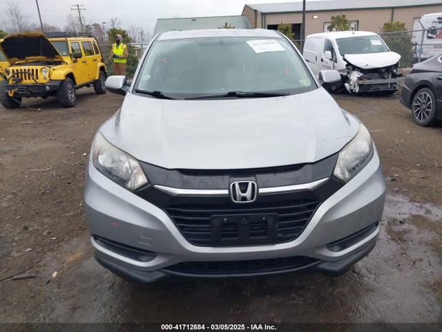 3CZRU5H38HM717336 Honda HR-V LX