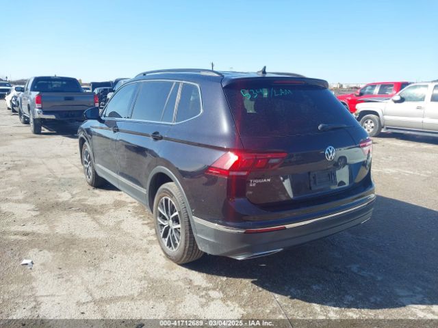 2020 VOLKSWAGEN TIGUAN 3VV3B7AX0LM106561 Photo 2