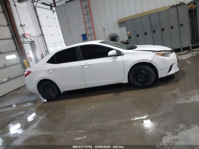 5YFBURHE1FP249035 Toyota COROLLA LE