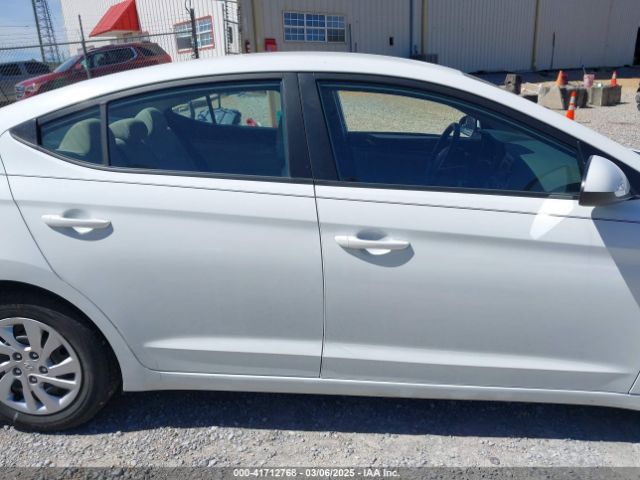 5NPD74LFXJH271334 Hyundai ELANTRA SE