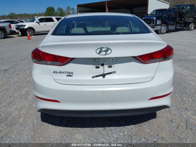 5NPD74LFXJH271334 Hyundai ELANTRA SE