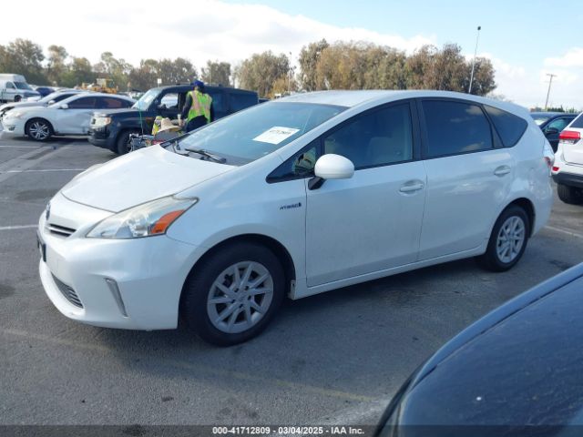 JTDZN3EU7E3365366 Toyota Prius V Three