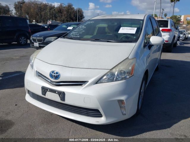 JTDZN3EU7E3365366 Toyota Prius V Three