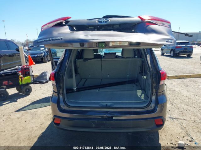 5TDZZRFH6KS306098 Toyota Highlander Le Plus
