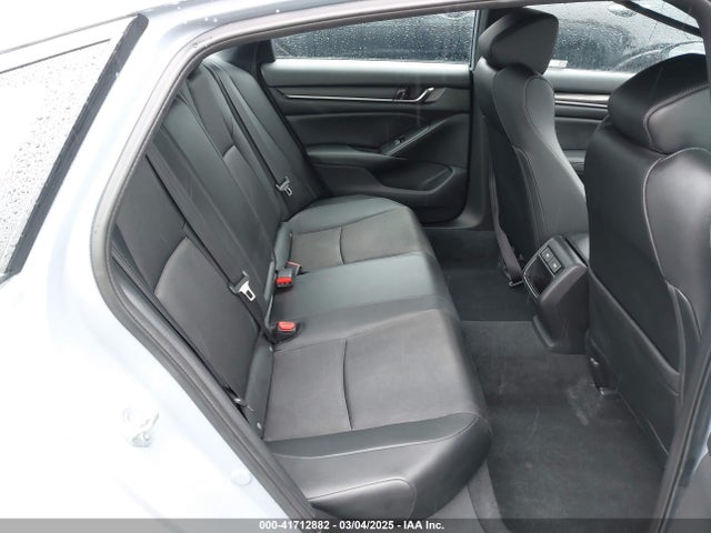 1HGCV1F32NA070236 Honda Accord Sport