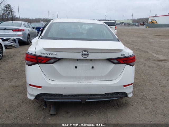 Nissan Sentra Sr Xtronic Cvt 2022 3N1AB8DV3NY313885 Image 16
