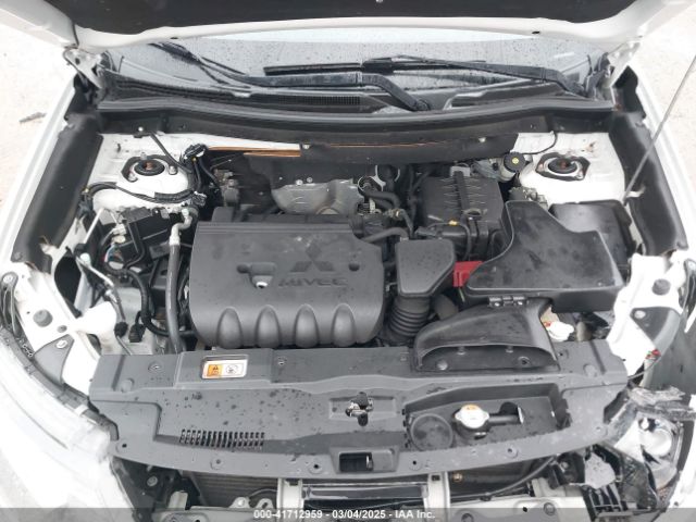 JA4AZ3A33GZ001552 Mitsubishi Outlander Es/se/sel