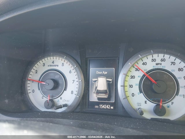 5TDXK3DC3FS550300 Toyota Sienna Se Premium 8 Passenger