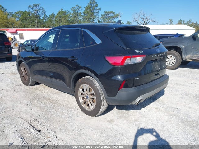 1FMCU0G62NUA67383 Ford ESCAPE SE