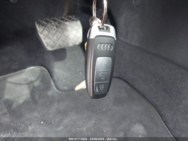 WAUAUDGYXPA034587 Audi A3 Premium 40 Tfsi Front-wheel Drive S Tronic
