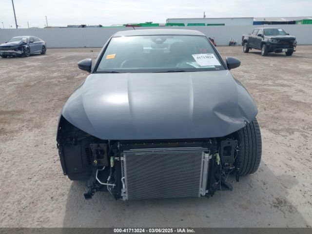WAUAUDGYXPA034587 Audi A3 Premium 40 Tfsi Front-wheel Drive S Tronic
