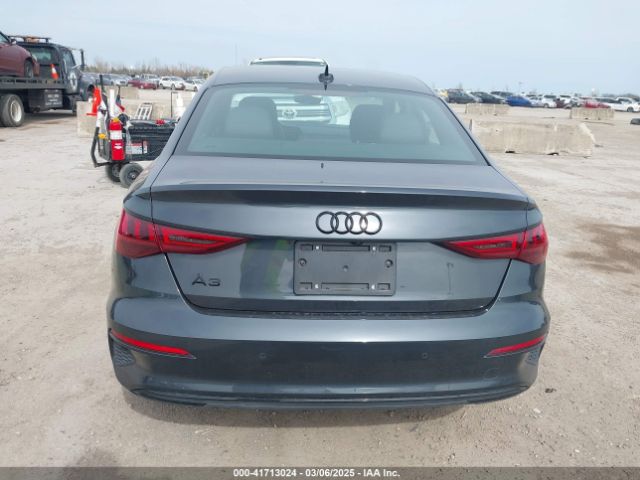 WAUAUDGYXPA034587 Audi A3 Premium 40 Tfsi Front-wheel Drive S Tronic
