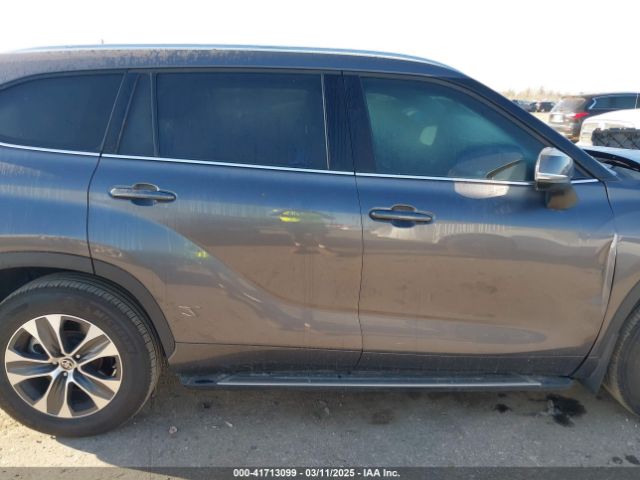 5TDGZRAH5MS520193 Toyota Highlander Xle