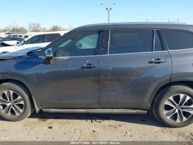 5TDGZRAH5MS520193 Toyota Highlander Xle