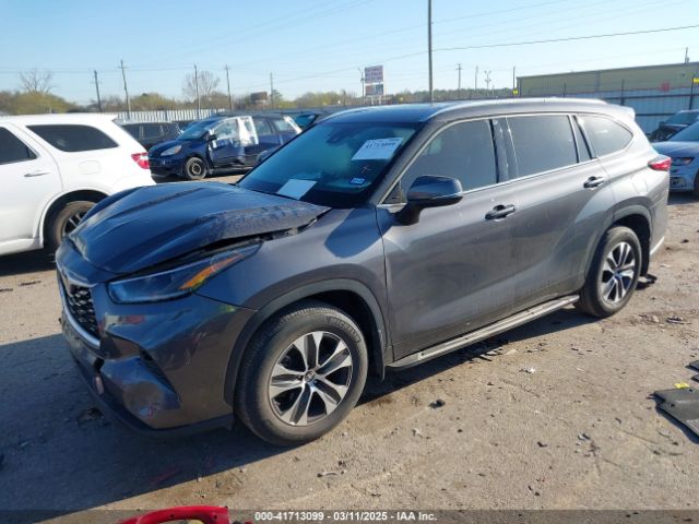 5TDGZRAH5MS520193 Toyota Highlander Xle