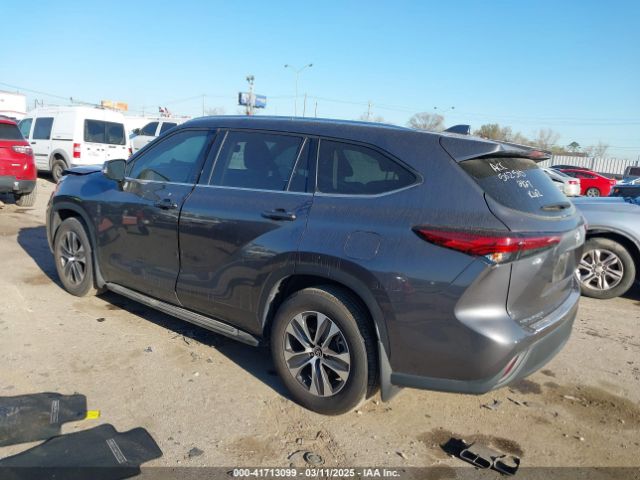 5TDGZRAH5MS520193 Toyota Highlander Xle