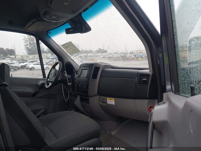WDZPE8CC4F5981305 Mercedes-Benz Sprinter 2500 High  Roof