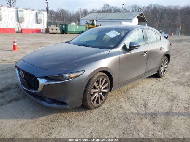 3MZBPAEM9KM102013 Mazda Mazda3 Premium Package