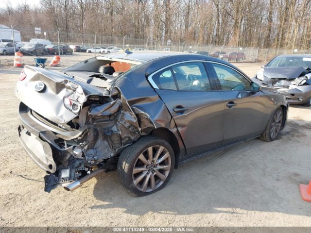 3MZBPAEM9KM102013 Mazda Mazda3 Premium Package