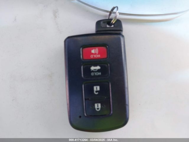 4T1BD1FK5EU135465 Toyota Camry Hybrid Le