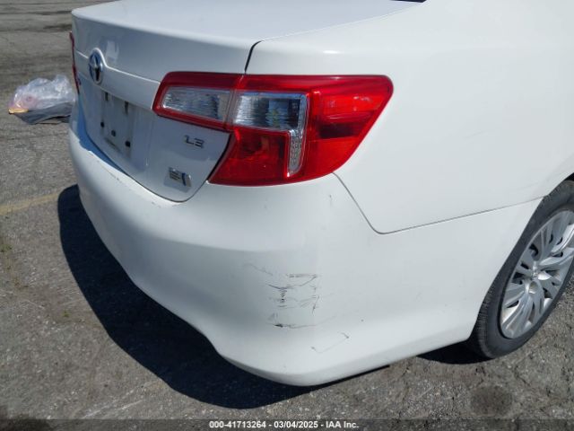4T1BD1FK5EU135465 Toyota Camry Hybrid Le