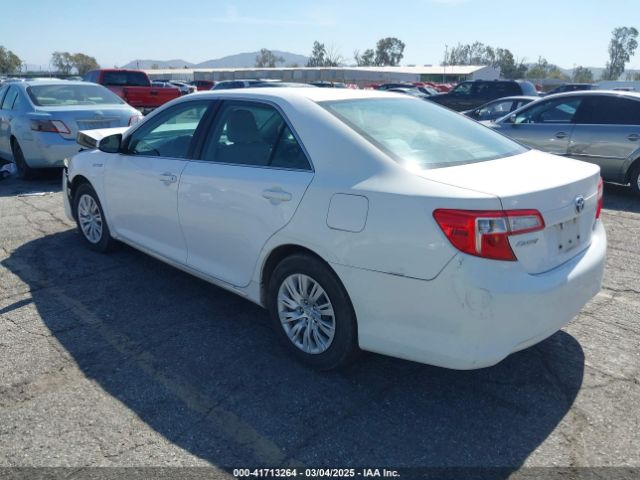 4T1BD1FK5EU135465 Toyota Camry Hybrid Le