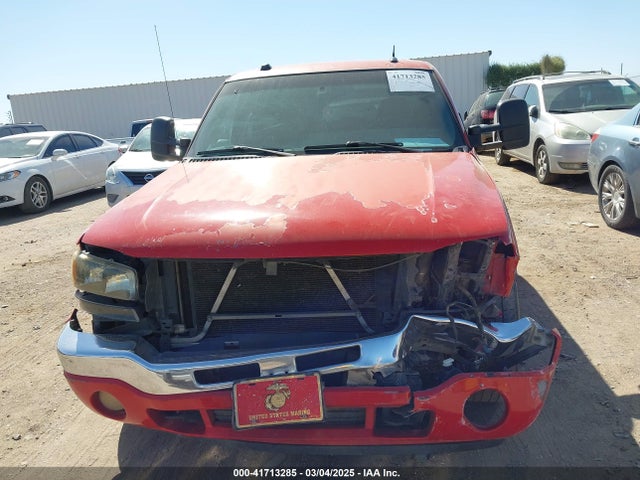 41713285 :رقم المزاد ، 2GTEC13T951199456 vin ، 2005 Gmc Sierra 1500 Sle مزاد بيع