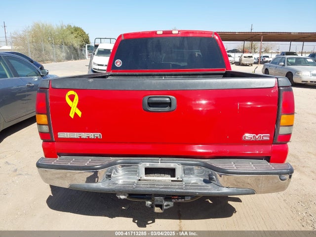 41713285 :رقم المزاد ، 2GTEC13T951199456 vin ، 2005 Gmc Sierra 1500 Sle مزاد بيع