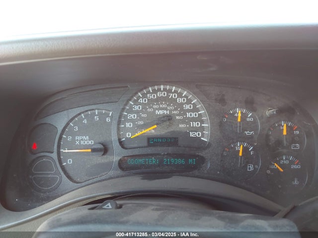 41713285 :رقم المزاد ، 2GTEC13T951199456 vin ، 2005 Gmc Sierra 1500 Sle مزاد بيع
