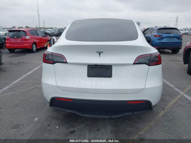 7SAYGDED6RF166543 Tesla Model Y
