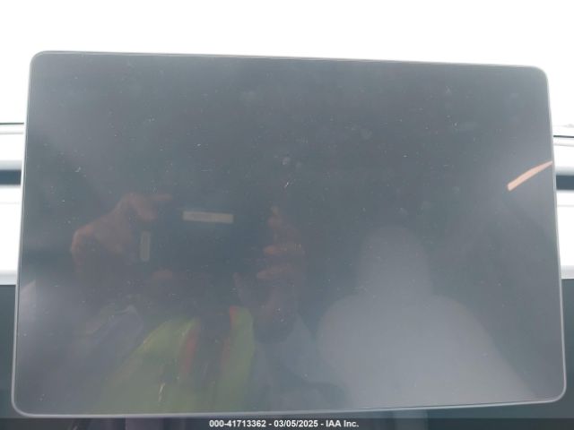 7SAYGDED6RF166543 Tesla Model Y