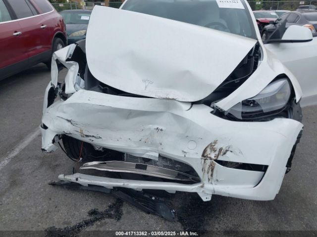 7SAYGDED6RF166543 Tesla Model Y