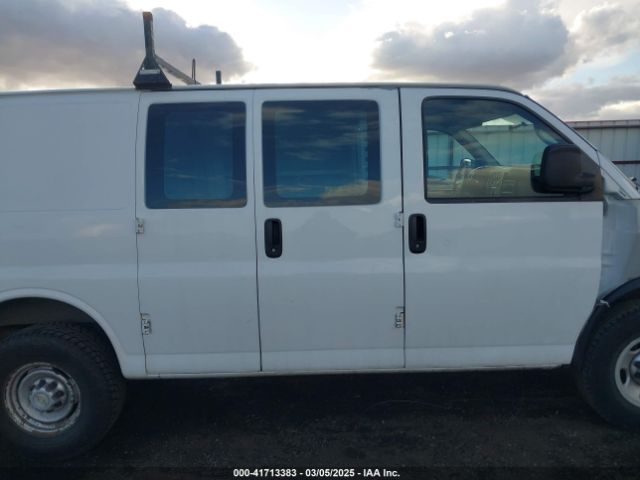 1GCZGTCG9E1142006 Chevrolet Express 3500 Work Van