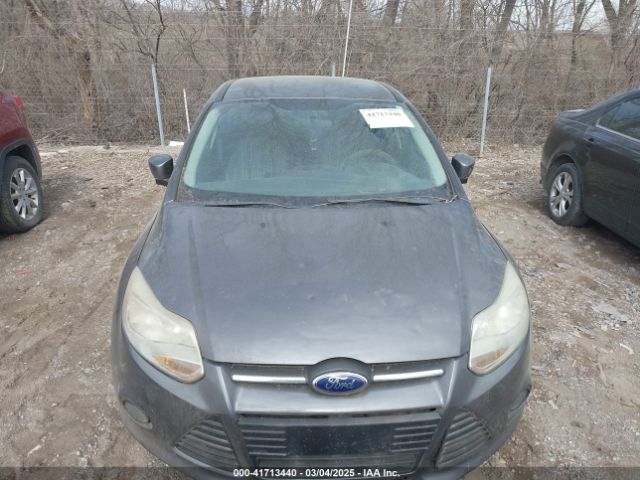 1FADP3F22EL117713 Ford FOCUS SE