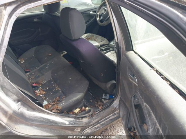 1FADP3F22EL117713 Ford FOCUS SE