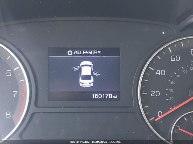 5XXGT4L32KG324877 KIA Optima Lx