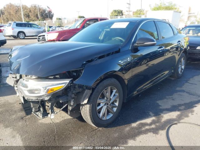 5XXGT4L32KG324877 KIA Optima Lx